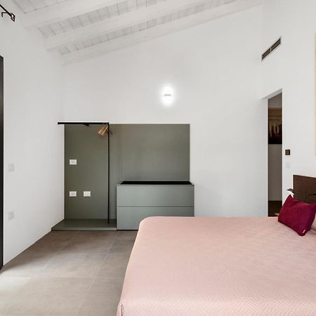 Double D House Bed & Breakfast Olbia Bagian luar foto