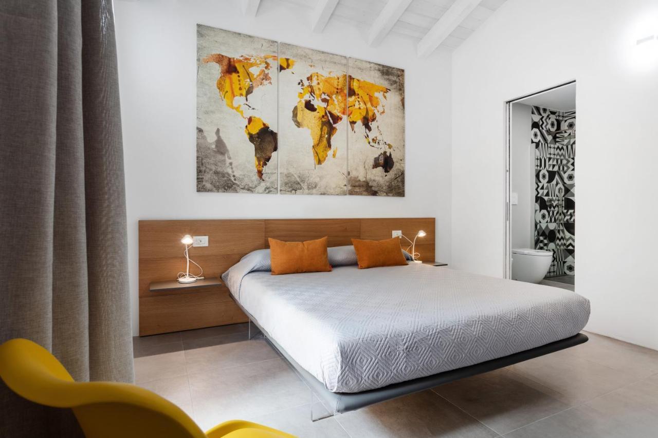 Double D House Bed & Breakfast Olbia Bagian luar foto