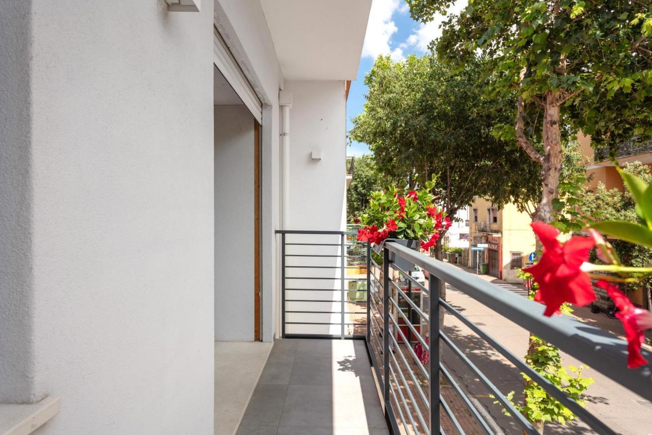 Double D House Bed & Breakfast Olbia Bagian luar foto