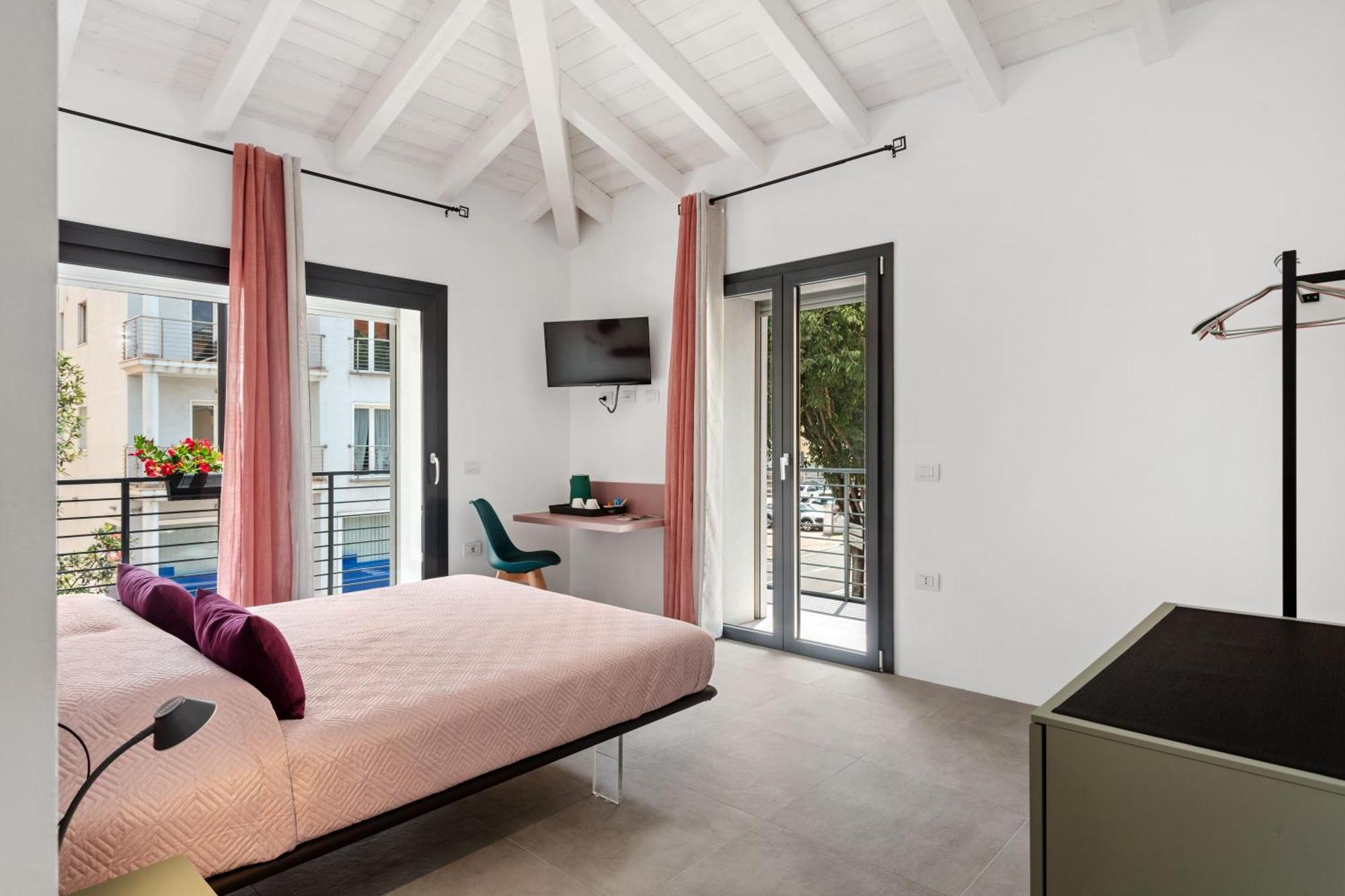 Double D House Bed & Breakfast Olbia Bagian luar foto